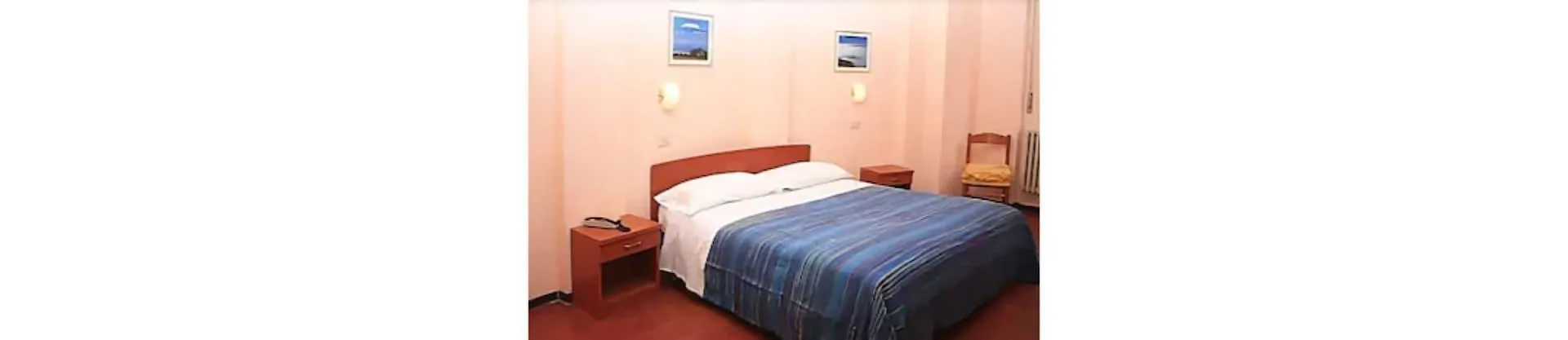 Hotel Mercurio Milan
