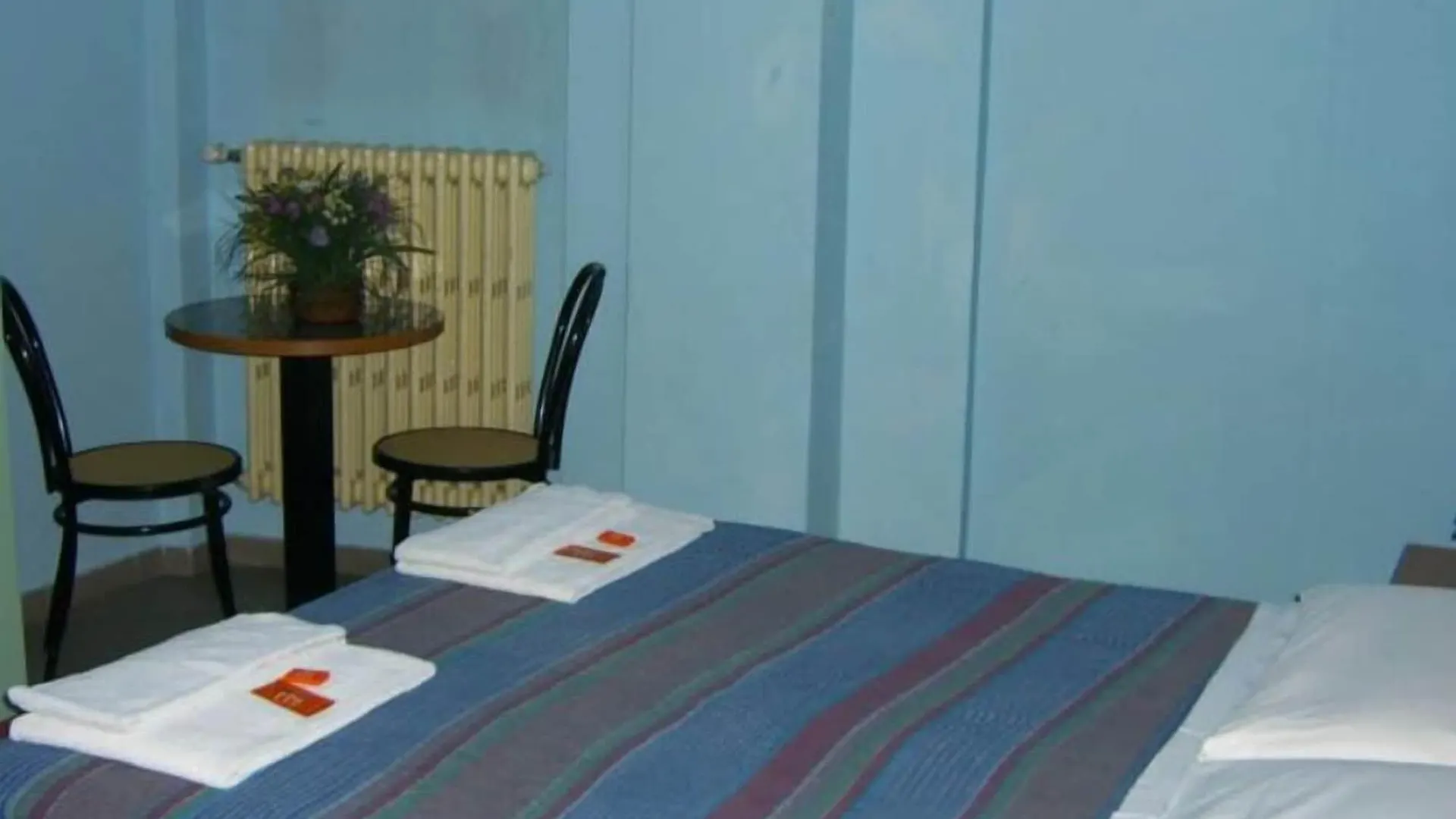 Hotel Mercurio Milan 2*,