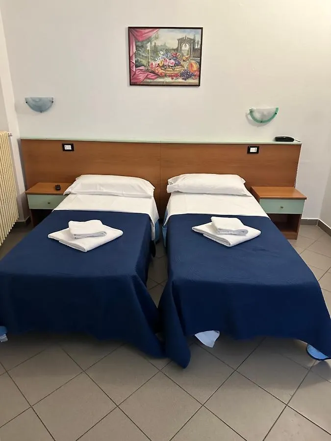 Hotel Mercurio Милан 2*,
